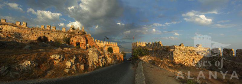 PANORAMIK ALANYA KALESİ -TANJU, AHMET