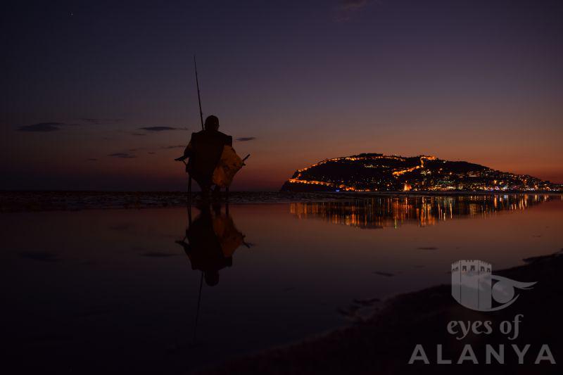 Alanya Akşamı ve balıkcı -Yoldaş, Ayşe Gülşen