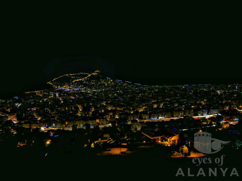 Gecenin tonları -Özdemir, Ebru