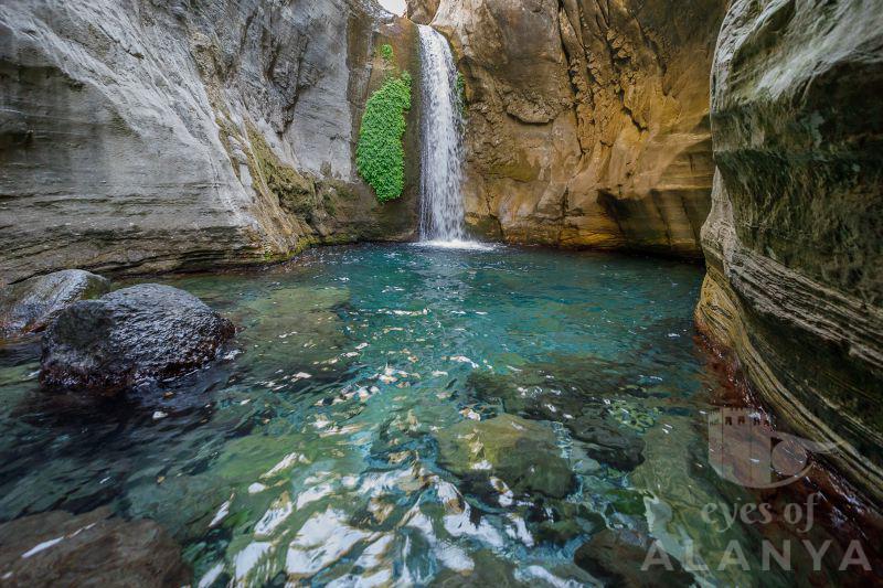 Sapadere waterfall -Lychkousky, Pavel