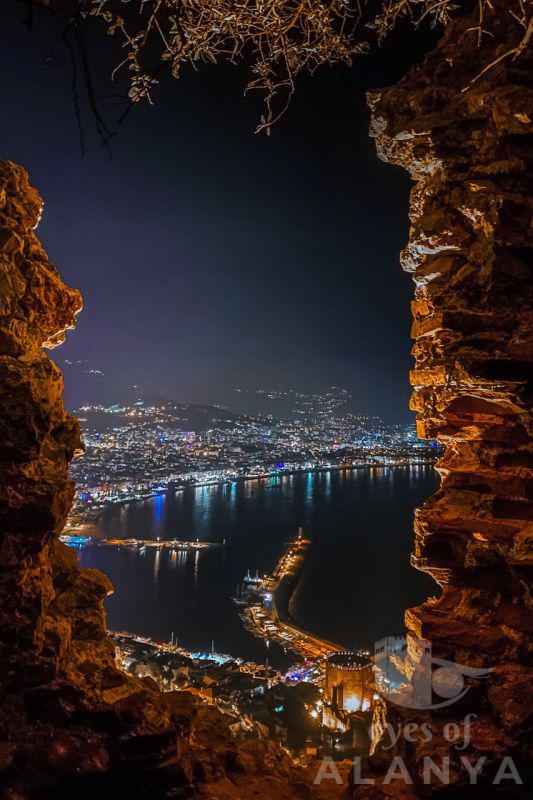 Night in Alanya -Torubarova, Ekaterina