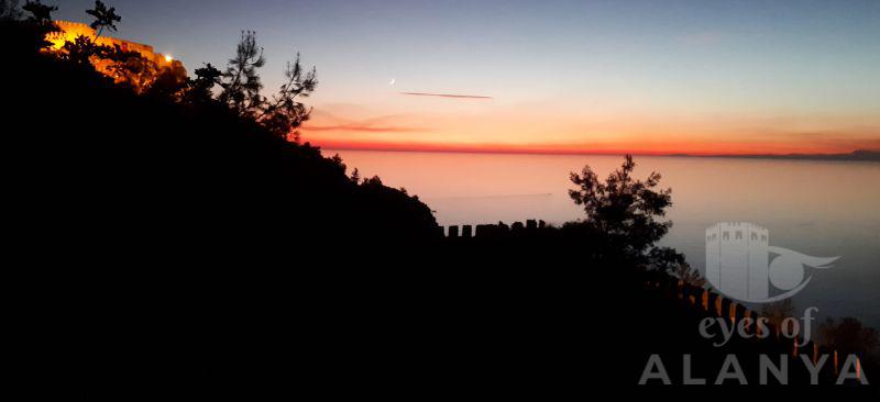 Alanya kalesi -doyuran, birol