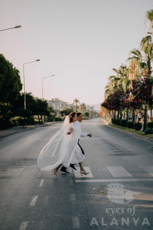 Wedding morning in Alanya -Garrido, Liia