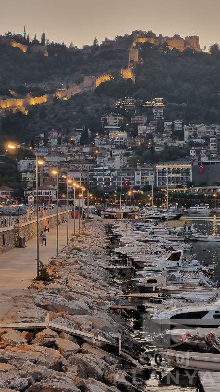 Alanya's evening -Lychkousky, Pavel